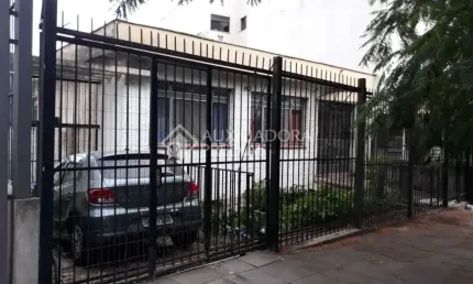 Terreno em condomínio fechado à venda na Rua Guararapes, 185, Petrópolis, Porto Alegre, 609 m2 por R$ 1.200.000