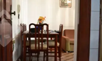 Apartamento com 2 quartos à venda na rua barão do amazonas, 1157, petrópolis, porto alegre, 64 m2 por r$ 220.000