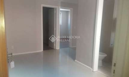 Apartamento com 2 quartos à venda na Rua José Barcellos Garcia, 100, Rubem Berta, Porto Alegre, 38 m2 por R$ 125.000