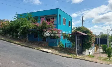 Casa com 3 quartos à venda na Rua Manoel Vitorino, 157, Partenon, Porto Alegre, 243 m2 por R$ 892.000