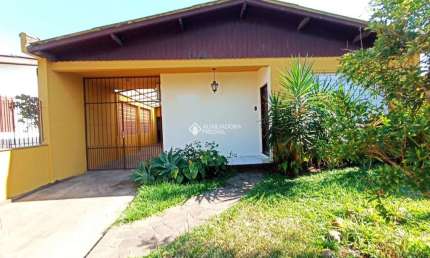 Casa com 3 quartos à venda na Rua da Figueira, 580, Nossa Senhora das Graças, Canoas, 100 m2 por R$ 650.000