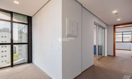 Sala comercial à venda na Rua Hilário Ribeiro, 202, Moinhos de Vento, Porto Alegre, 45 m2 por R$ 848.000