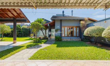 Casa com 3 quartos à venda na Rua dos Girassóis, 242, Igara, Canoas, 274 m2 por R$ 1.510.000
