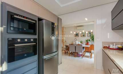 Casa com 4 quartos à venda na Rua Constantino Moura de Azevedo, 112, Estância Velha, Canoas, 211 m2 por R$ 1.790.000