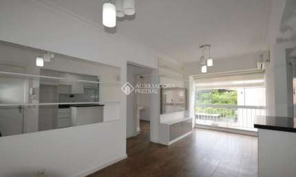 Apartamento com 2 quartos à venda na Rua Brasil, 1375, Centro, Canoas, 58 m2 por R$ 441.000