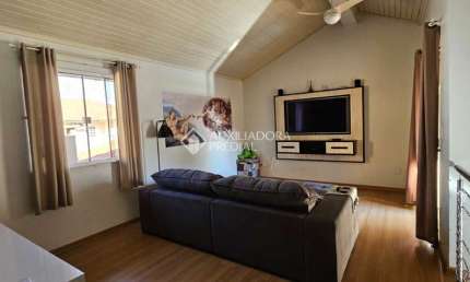 Casa com 3 quartos à venda na Rua Phoenix, 51, Estância Velha, Canoas, 159 m2 por R$ 849.000