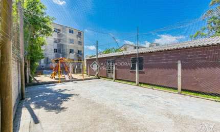 Apartamento com 2 quartos à venda na Rua Zulmiro Gomes da Silva, 100, Olaria, Canoas, 38 m2 por R$ 89.000