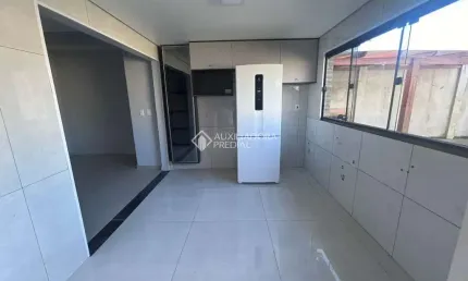 Casa com 2 quartos à venda na Rua Barbosa Lessa, 94, Harmonia, Canoas, 184 m2 por R$ 340.000