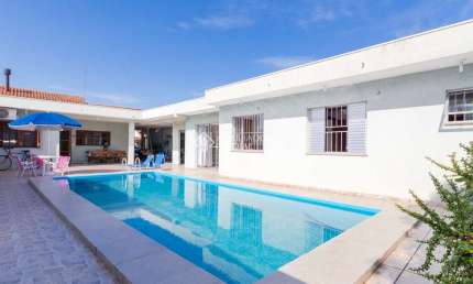 Casa com 4 quartos à venda na Rua Capiberibe, 106, Igara, Canoas, 230 m2 por R$ 920.000