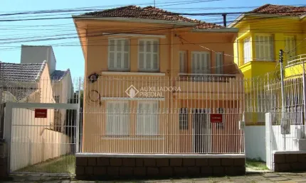 Casa com 3 quartos à venda na Rua Tobias Barreto, 200, Partenon, Porto Alegre, 140 m2 por R$ 700.000