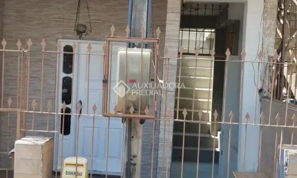 Casa com 3 quartos à venda na aristides joaquim do nascimento, 20, vila nova, porto alegre, 70 m2 por r$ 319.900