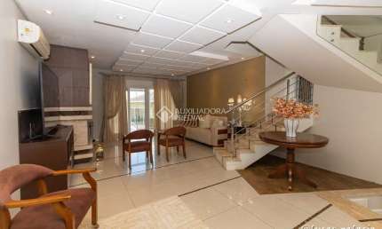 Casa com 3 quartos à venda na Rua Ana Maria, 614, Fátima, Canoas, 326 m2 por R$ 1.379.000