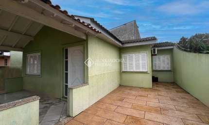 Casa com 3 quartos à venda na Rua Latino Coelho, 352, Estância Velha, Canoas, 326 m2 por R$ 420.000