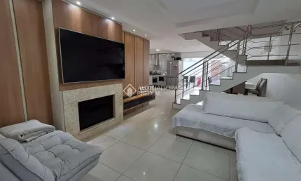 Casa com 3 quartos à venda na Rua das Violetas, 378, Igara, Canoas, 201 m2 por R$ 1.590.000