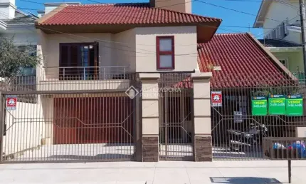 Casa com 4 quartos à venda na Vereador Adão Rozende Pinto, 150, Centro, Canoas, 253 m2 por R$ 1.590.000