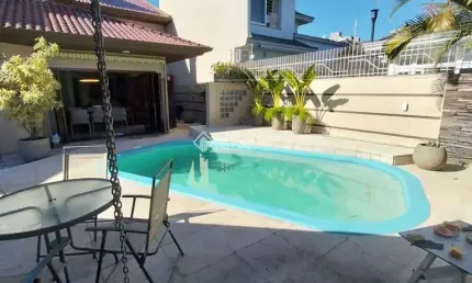 Casa com 4 quartos à venda na vereador adão rozende pinto, 150, centro, canoas, 253 m2 por r$ 1.590.000