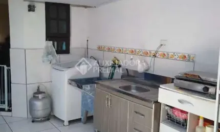 Casa em condomínio fechado com 2 quartos à venda na IRMA MARIA HILTGARDIS, 431, Olaria, Canoas, 44 m2 por R$ 250.000