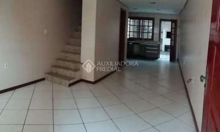Casa em condomínio fechado com 2 quartos à venda na Rua Nova Iorque, 214, Mato Grande, Canoas, 75 m2 por R$ 330.000