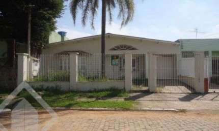 Casa em condomínio fechado com 3 quartos à venda na Rua Marechal Lampert, 340, Harmonia, Canoas, 250 m2 por R$ 700.000