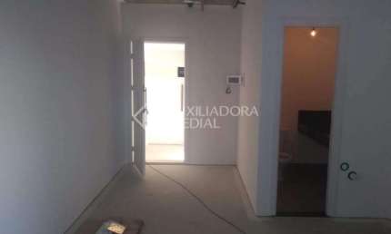 Sala comercial à venda na Avenida Getúlio Vargas, 4831, Centro, Canoas, 28 m2 por R$ 394.000