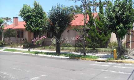 Casa com 4 quartos à venda na Rua Monteiro Lobato, 595, Igara, Canoas, 99 m2 por R$ 620.000