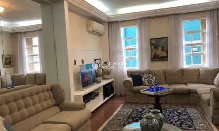 Apartamento com 3 quartos à venda na praça dom feliciano, 56, centro histórico, porto alegre, 136 m2 por r$ 1.000.000