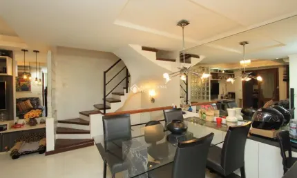 Casa em condomínio fechado com 3 quartos à venda na Avenida Coronel Lucas de Oliveira, 1548, Petrópolis, Porto Alegre, 149 m2 por R$ 977.000