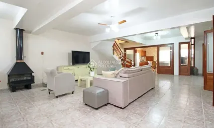 Casa com 3 quartos à venda na rua congo, 320, vila ipiranga, porto alegre, 292 m2 por r$ 899.000