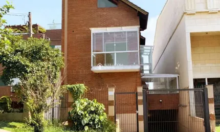 Casa em condomínio fechado com 2 quartos à venda na Rua São Leopoldo, 67, Vila Jardim, Porto Alegre, 170 m2 por R$ 520.000