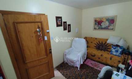 Apartamento com 3 quartos à venda na Rua Gomes de Freitas, 185, Jardim Itu Sabará, Porto Alegre, 58 m2 por R$ 265.000
