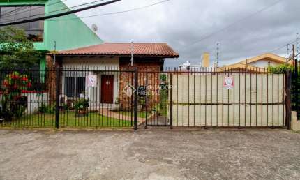 Casa com 3 quartos à venda na Travessa Professor Emeterio Garcia Fernandez, 192, Cristo Redentor, Porto Alegre, 499 m2 por R$ 1.150.000