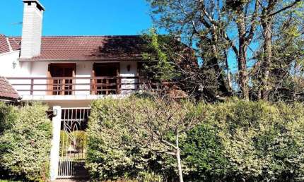 Casa em condomínio fechado com 3 quartos à venda na DA PAZ, 29, Bavaria, Gramado, 196 m2 por R$ 1.500.000