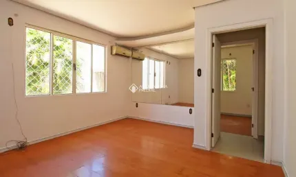 Casa em condomínio fechado com 4 quartos à venda na Rua Doutor Alberto Albertini, 275, São Sebastião, Porto Alegre, 217 m2 por R$ 755.000
