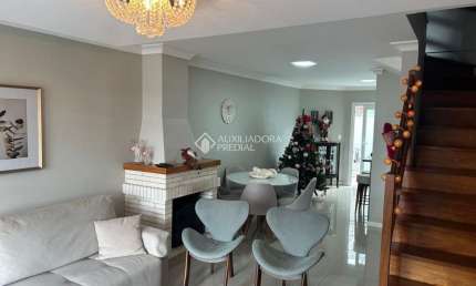 Casa em condomínio fechado com 3 quartos à venda na Vinte E Oito, 150, Parque Laje da Pedra, Canela, 120 m2 por R$ 954.000