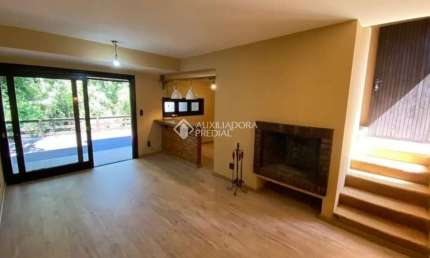Casa em condomínio fechado com 1 quarto à venda na Roberto Eduardo Xavier, 5206, Vale do Bosque, Gramado, 62 m2 por R$ 690.000