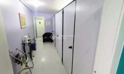 Sala comercial à venda na Rua Silva Jardim, 466, Auxiliadora, Porto Alegre, 52 m2 por R$ 365.000