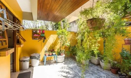 Casa em condomínio fechado com 3 quartos à venda na Rua Edgar Luiz Schneider, 54, Ipanema, Porto Alegre, 210 m2 por R$ 850.000