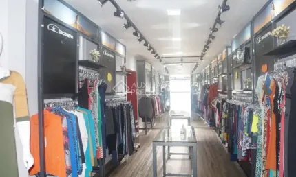 Prédio à venda na Avenida Protásio Alves, 3464, Rio Branco, Porto Alegre, 350 m2 por R$ 1.790.000