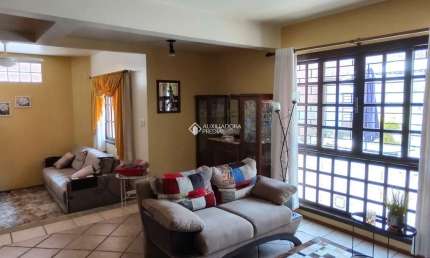 Casa com 3 quartos à venda na Rua Itaboraí, 1335, Jardim Botânico, Porto Alegre, 266 m2 por R$ 1.600.000