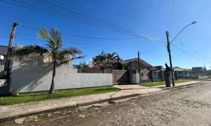 Casa com 4 quartos à venda na Uruguai, 593, Zona Norte, Capão da Canoa, 340 m2 por R$ 2.130.000