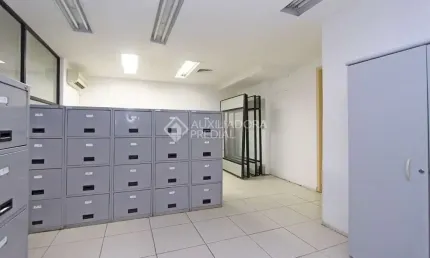 Sala comercial à venda na Rua dos Andradas, 1261, Centro Histórico, Porto Alegre, 100 m2 por R$ 395.000
