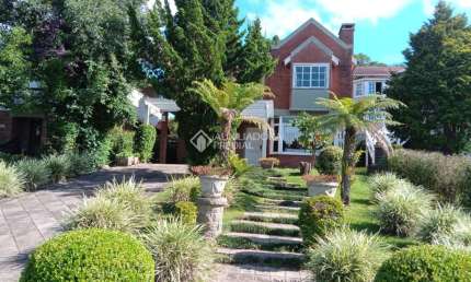 Casa em condomínio fechado com 4 quartos à venda na Rua Das Gralhas, 164, Quinta da Serra, Canela, 216 m2 por R$ 1.900.000