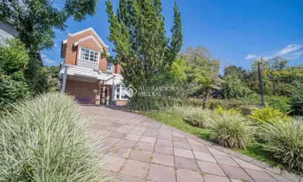 Casa em condomínio fechado com 4 quartos à venda na Rua Das Gralhas, 164, Quinta da Serra, Canela, 216 m2 por R$ 1.900.000