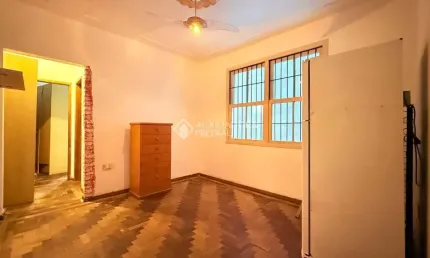 Apartamento com 1 quarto à venda na Rua Felipe Camarão, 511, Rio Branco, Porto Alegre, 56 m2 por R$ 250.000
