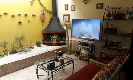 Casa em condomínio fechado com 3 quartos à venda na Rua Bispo Sardinha, 95, Vila Ipiranga, Porto Alegre, 265 m2 por R$ 749.000