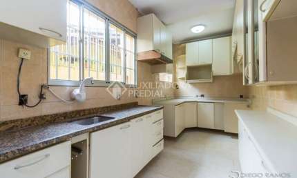 Casa em condomínio fechado com 4 quartos à venda na Rua Breno Arruda, 105, Santa Maria Goretti, Porto Alegre, 250 m2 por R$ 690.000