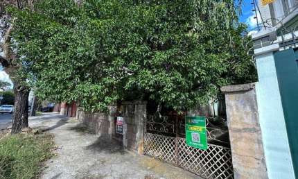 Terreno em condomínio fechado à venda na Rua Brito Peixoto, 339, Passo da Areia, Porto Alegre, 410 m2 por R$ 600.000