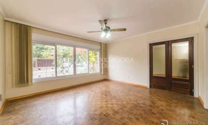 Casa em condomínio fechado com 6 quartos à venda na Rua Professor Ulisses Cabral, 218, Chácara das Pedras, Porto Alegre, 403 m2 por R$ 1.290.000