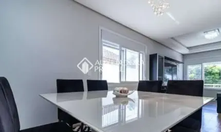 Casa em condomínio fechado com 4 quartos à venda na rua malgaxe, 150, vila ipiranga, porto alegre, 258 m2 por r$ 1.295.000