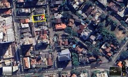 Terreno à venda na Rua José Scutari, 351, Passo da Areia, Porto Alegre, 300 m2 por R$ 500.000